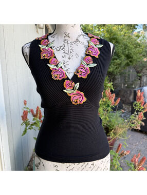 Vintage 90s Y2k Floral Onyx Caché Silk Top Embroidered Fairy Chic Sz S